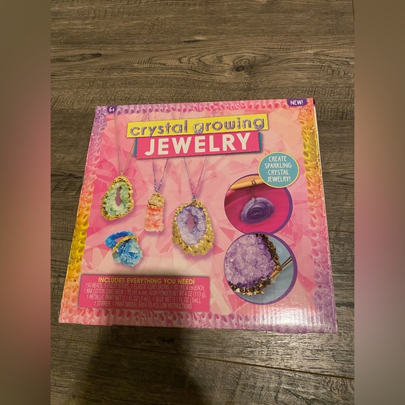 CRYSTAL GROWING JEWELRY KIT - Picture 5 of 5